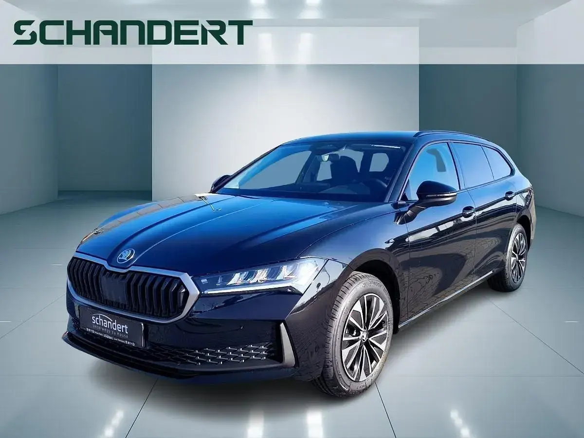 Gebraucht Skoda Superb Essence 150 PS (110 kW) 2026 Kombi