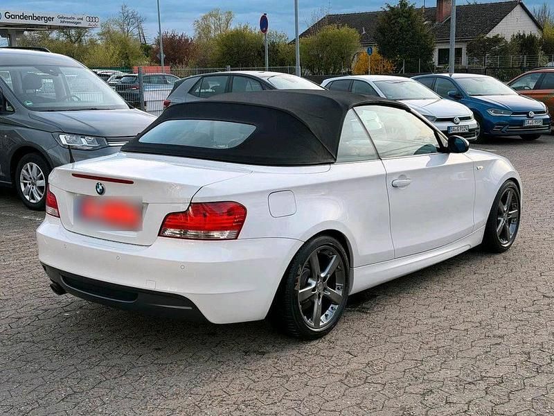 Gebraucht BMW 118 Cabriolet M Sport 143 PS (105 kW) 2008 Weiß Cabrio
