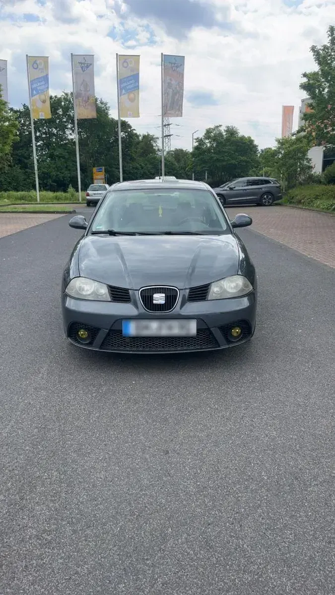 Gebraucht Seat Ibiza Comfort 101 PS (74 kW) 2007 Grau Kleinwagen