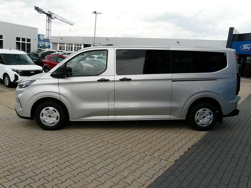 Neu Ford Transit Custom Trend 136 PS (100 kW) 2025 Silber Kombi