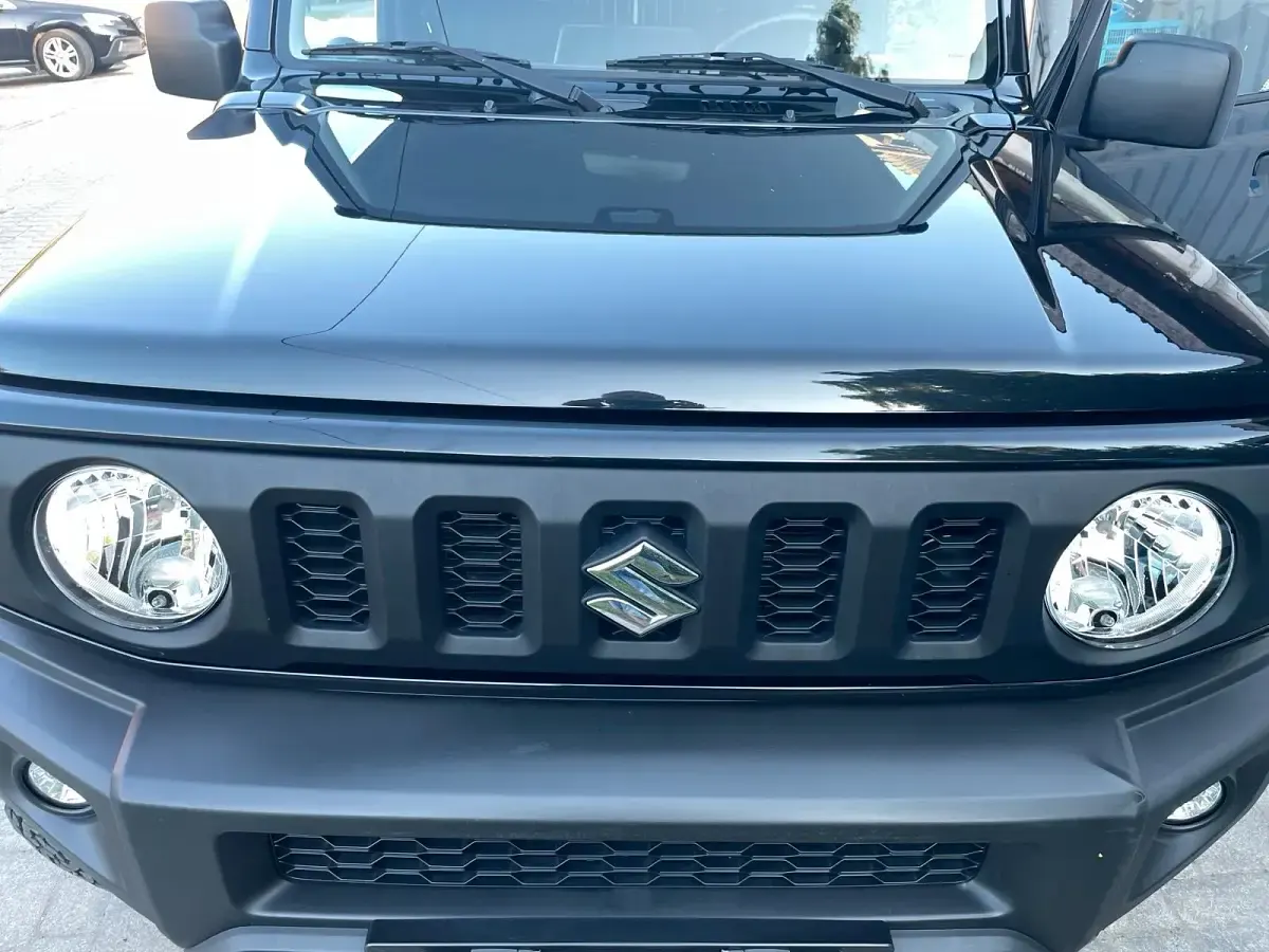 Gebraucht Suzuki Jimny 102 PS (75 kW) 2021 Schwarz SUV