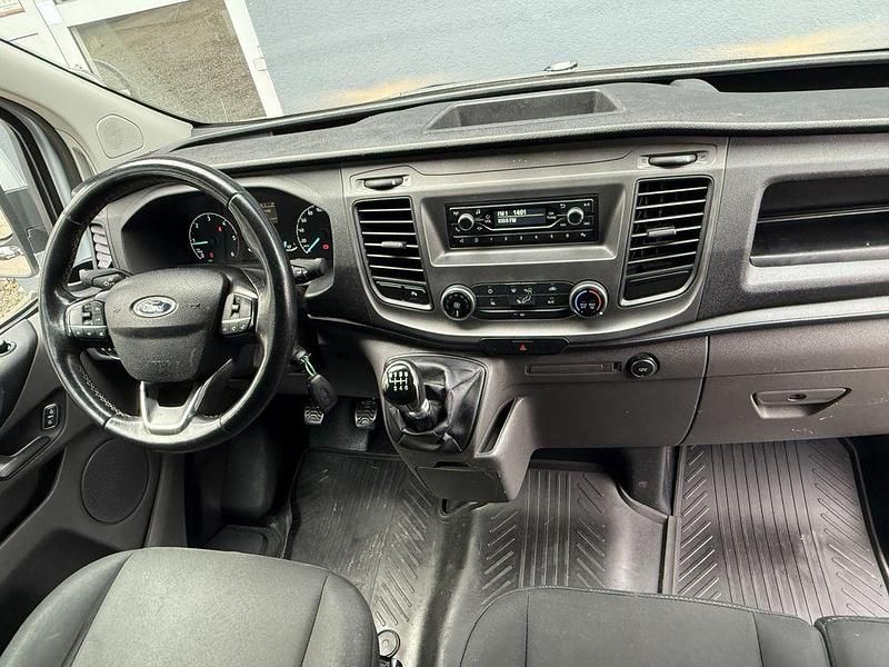 Gebraucht Ford Transit 131 PS (96 kW) 2019 Weiß Van