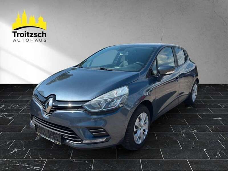 Grau Gebraucht 2016 Renault Clio IV Kleinwagen | 6.490 € (Guter Preis) - Bild 1/4