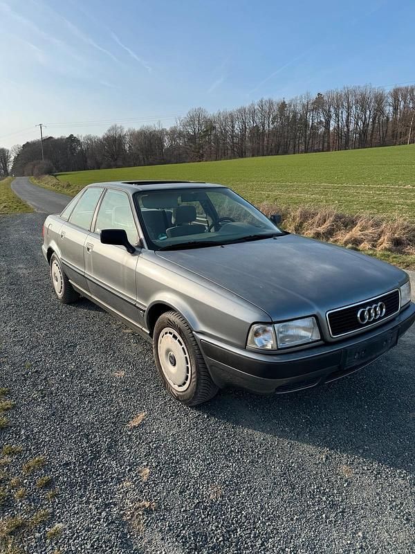 Second-hand Audi 80 90 CP (66 kW) 1993 Gri Berlinǎ