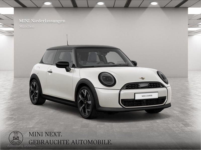 Weiß Gebraucht 2025 Mini Cooper Kleinwagen | 23.995 € (Etwas zu teuer) - Bild 1/4