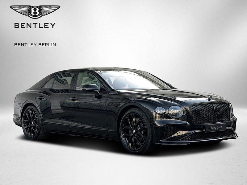 Neu Bentley Flying Spur 782 PS (575 kW) 2026 Schwarz Limousine