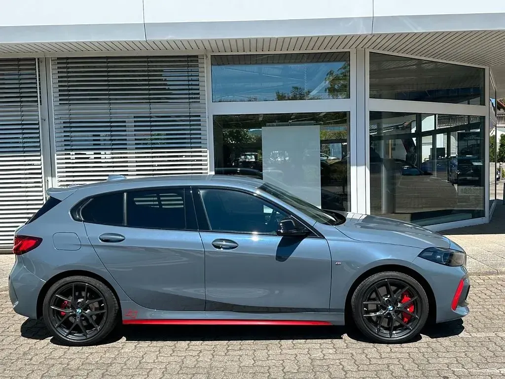 Gebraucht BMW 128 Performance 265 PS (194 kW) 2023 Grau Kleinwagen
