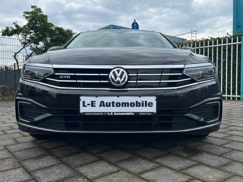 Gebraucht VW Passat GTE 218 PS (160 kW) 2020 Tamarindenbraun metallic Kombi