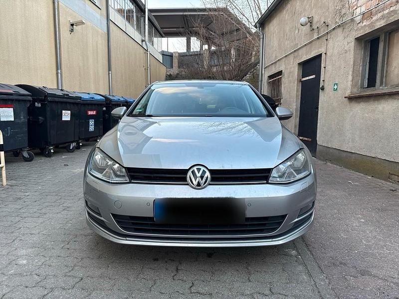 Gebraucht VW Golf VII Allstar 110 PS (80 kW) 2016 Silber Limousine