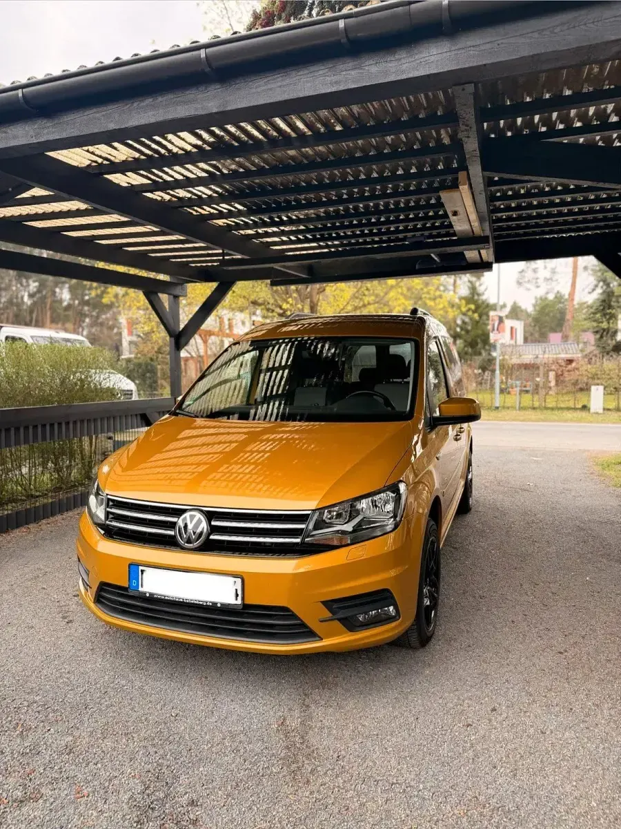 Occasion VW Caddy 125 ch (91 kW) 2017 Doré Monospace