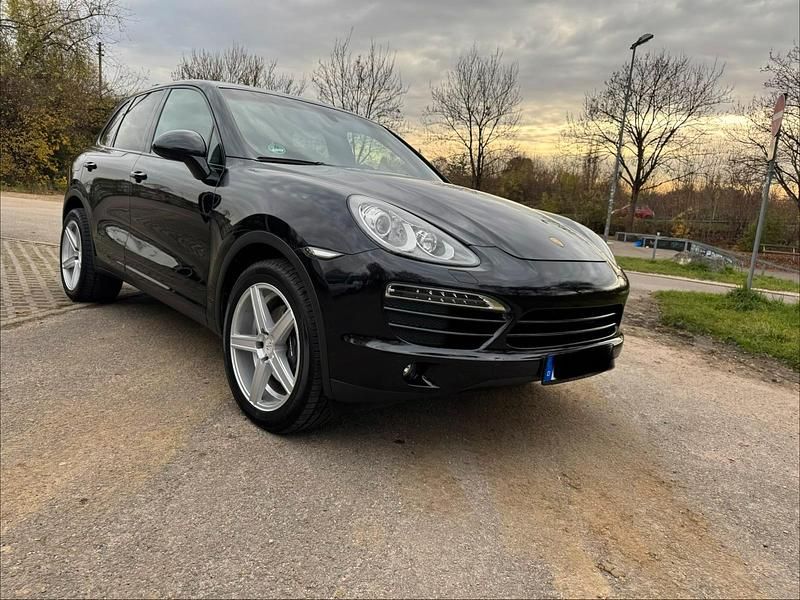 Gebraucht Porsche Cayenne 300 PS (220 kW) 2011 Schwarz SUV