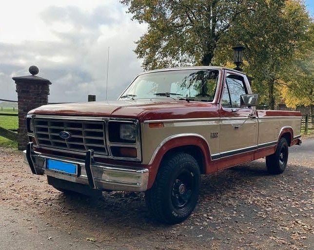 Gebraucht Ford V8 137 PS (100 kW) 1983 Orange Pickup