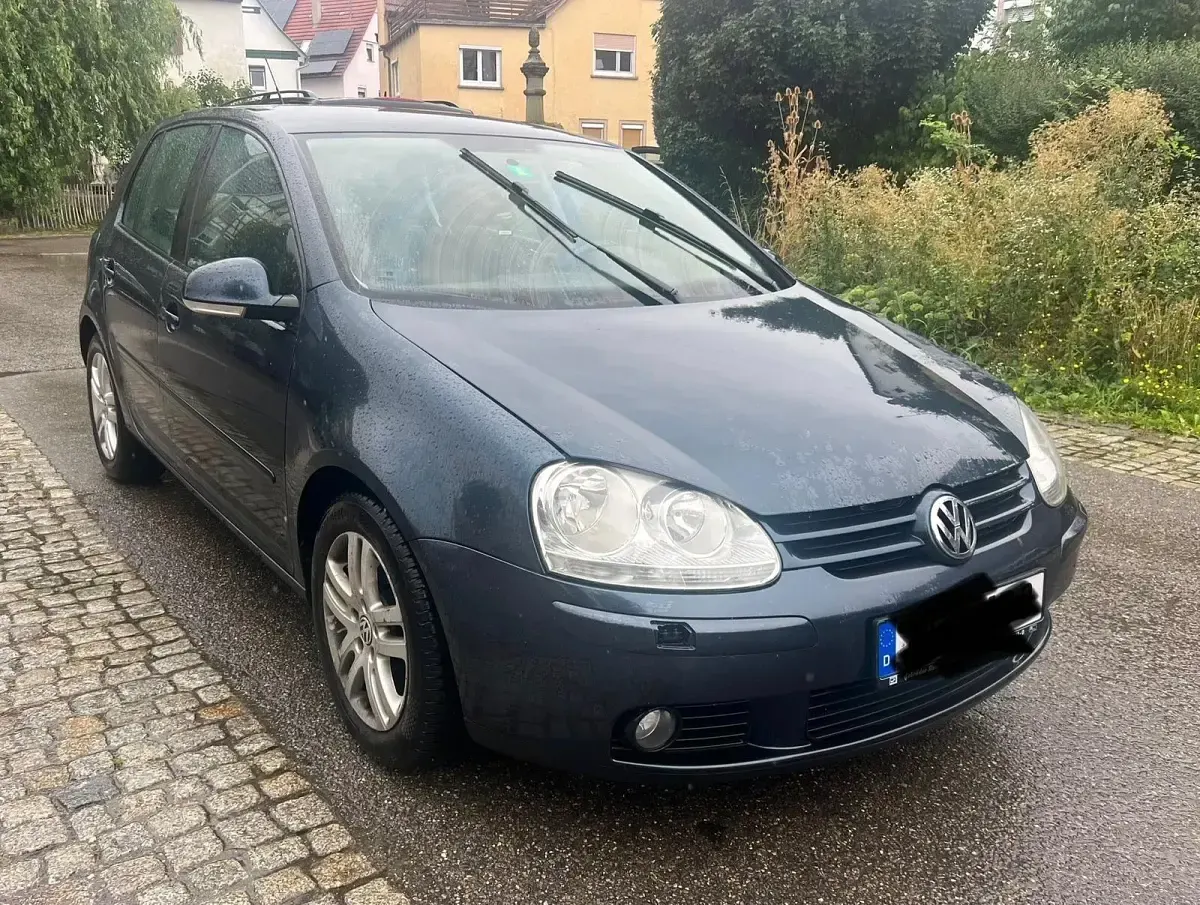 Gebraucht VW Golf V 102 PS (75 kW) 2007 Limousine
