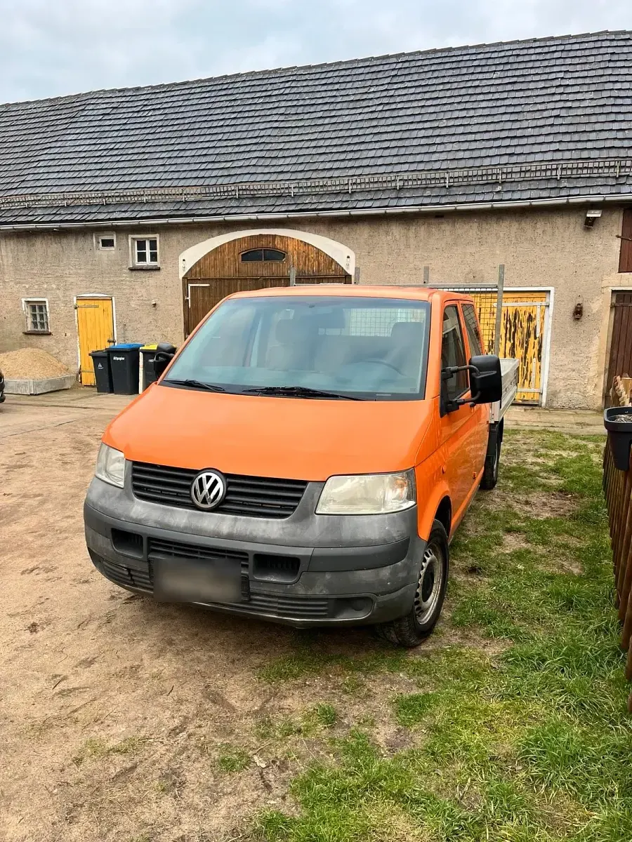 Gebraucht VW T5 102 PS (75 kW) 2007 Orange Van