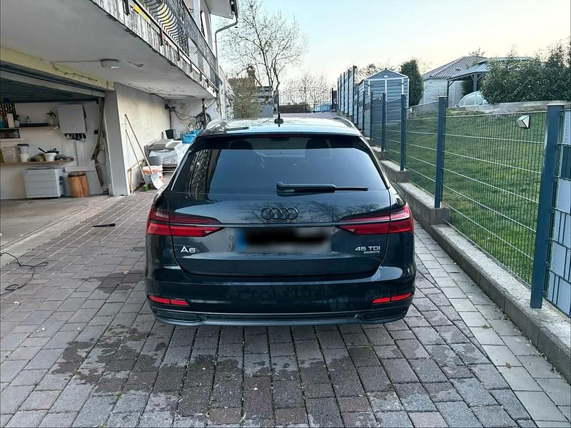 Gebraucht Audi A6 S-Line 231 PS (169 kW) 2020 Schwarz Kombi