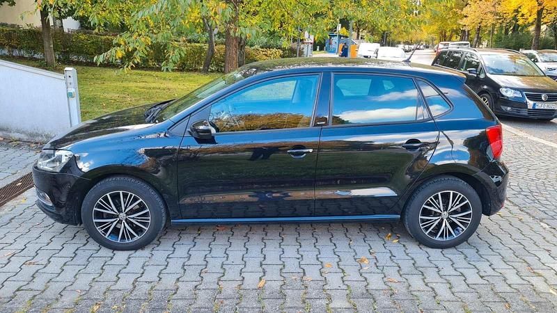 Schwarz Gebraucht 2016 VW Polo Allstar Kleinwagen | 9.500 € (Fairer Preis) - Bild 1/4