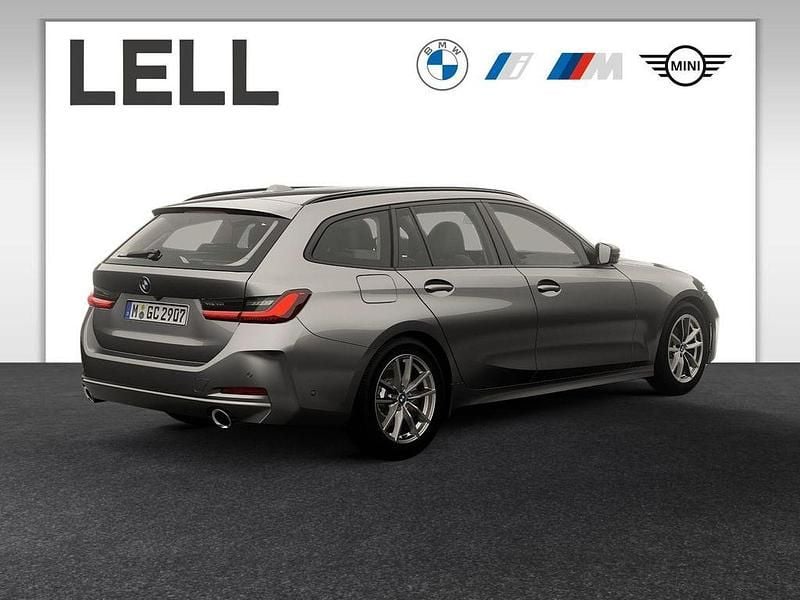 Neu BMW 330 Shadowline 245 PS (180 kW) 2026 Grau Kombi