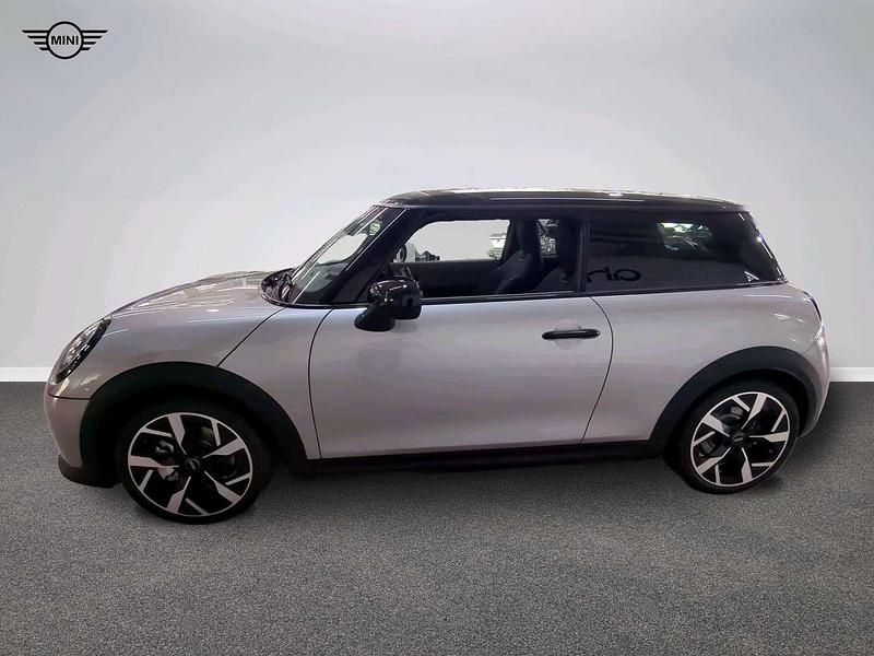 Gebraucht Mini Cooper S Favoured 204 PS (150 kW) 2024 Grau Kleinwagen