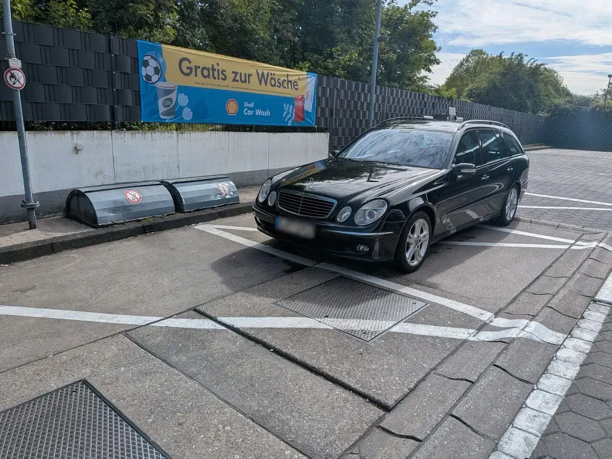 Gebraucht Mercedes E280 Avantgarde 190 PS (139 kW) 2009 Schwarz Kombi