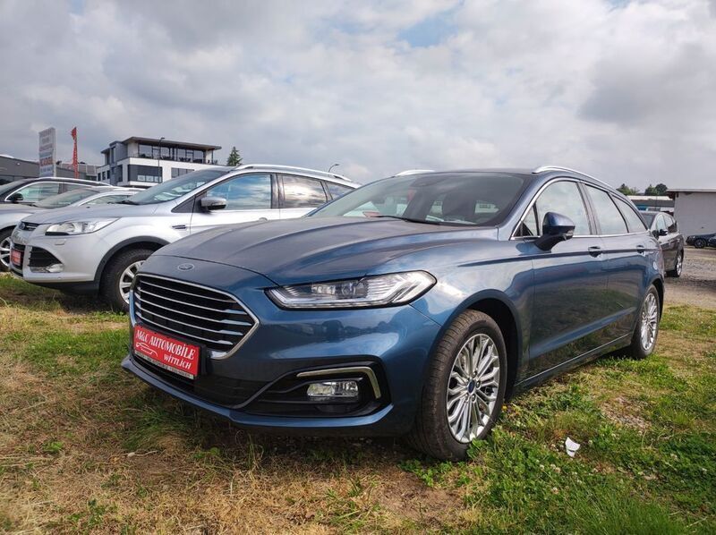 Blau Gebraucht 2021 Ford Mondeo Titanium Limousine | 16.900 € (Fairer Preis) - Bild 1/4