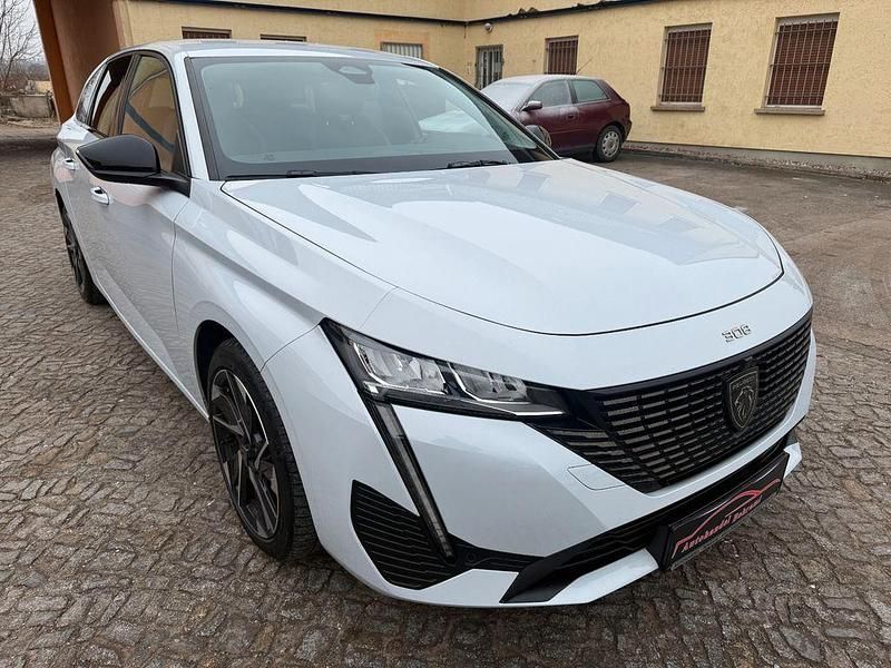 Gebraucht Peugeot 308 SW Allure 131 PS (96 kW) 2023 Weiß Kombi