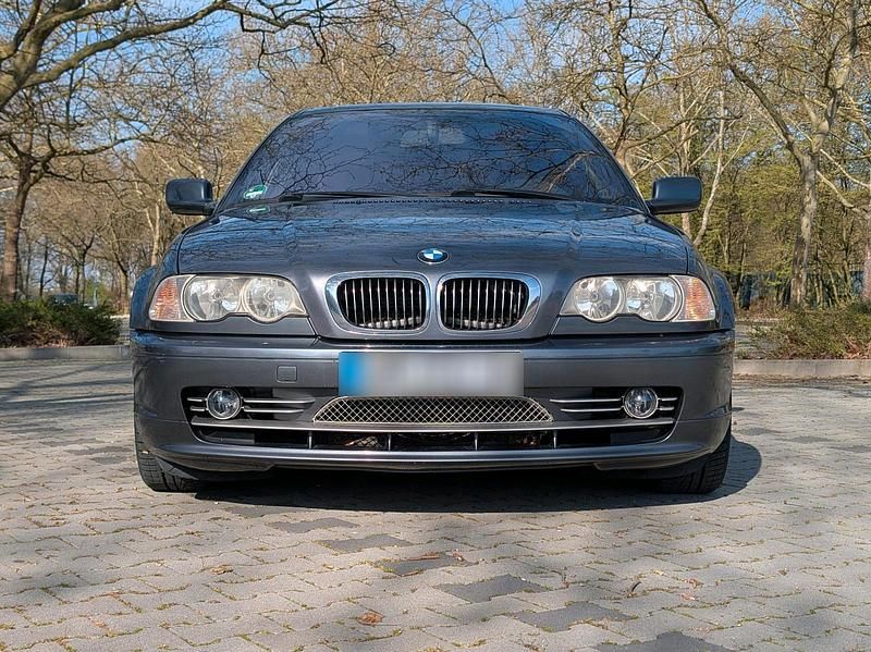 Usata BMW 330 231 CV (169 kW) 2002 Grigio Coupé