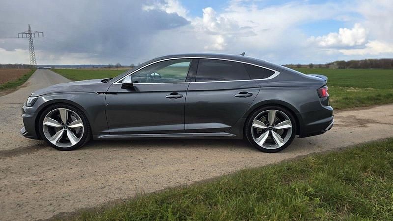 Gebraucht Audi RS5 Ambiente 450 PS (330 kW) 2019 Grau Limousine