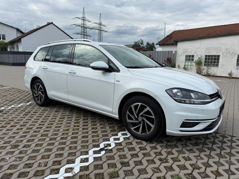 Weiß Gebraucht 2019 VW Golf VII Join Kombi | 11.400 € (Superpreis) - Bild 1/4