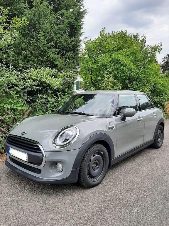 Grau Gebraucht 2019 Mini ONE Kleinwagen | 11.995 € (Fairer Preis) - Bild 1/4