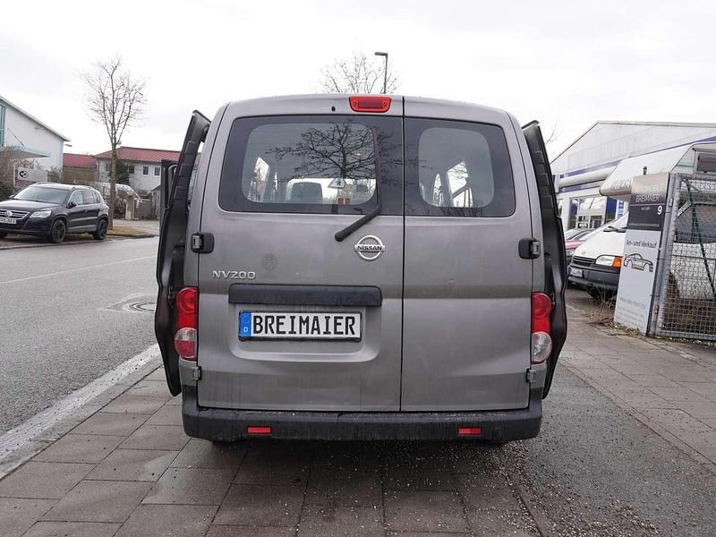 Gebraucht Nissan Evalia Premium Edition 110 PS (80 kW) 2011 Precision grey (m) Van / Kleinbus
