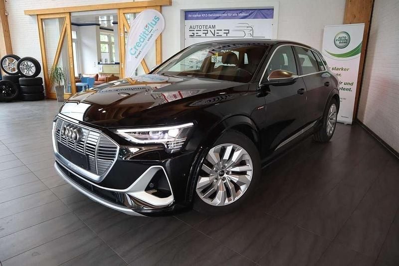 Gebraucht Audi e-tron Sport 369 kW (503 PS) 2022 Schwarz SUV