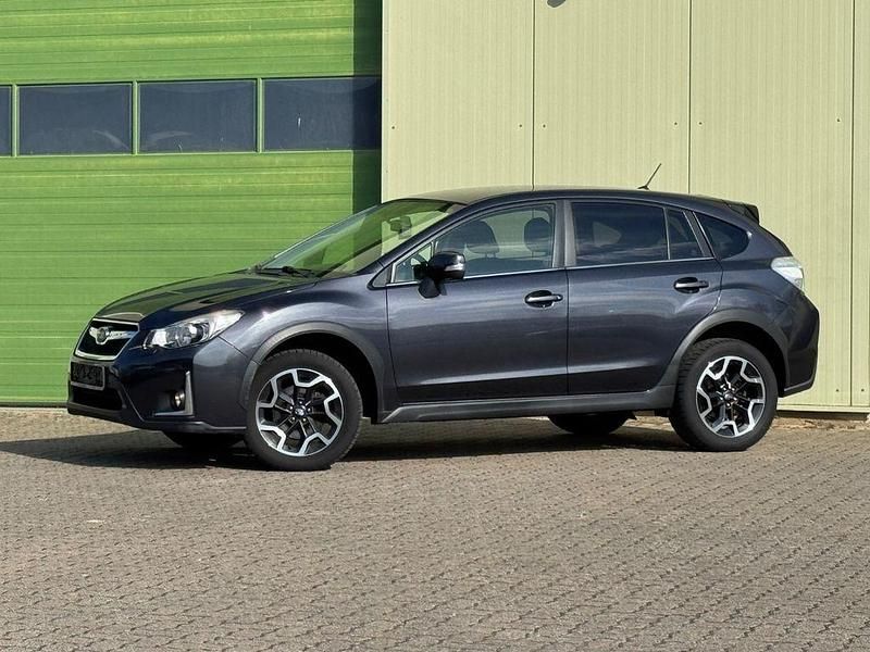 Gebraucht Subaru XV Comfort 114 PS (83 kW) 2017 Grau SUV