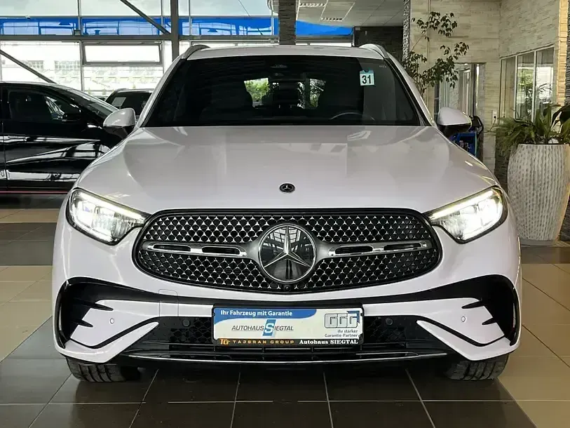 Gebraucht Mercedes GLC220 AMG line 197 PS (144 kW) 2024 Weiß SUV