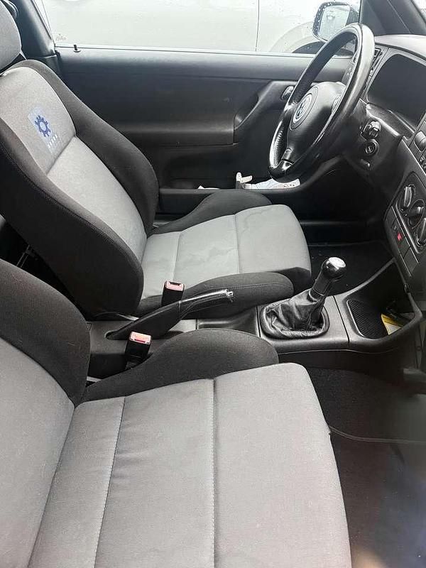 Gebraucht VW Golf Cabriolet Sportline 116 PS (85 kW) 2002 Blau Cabrio