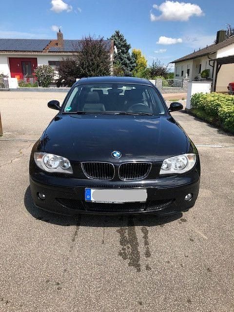 Schwarz Gebraucht 2006 BMW 116 Kleinwagen | 4.999 € (Etwas zu teuer) - Bild 1/4