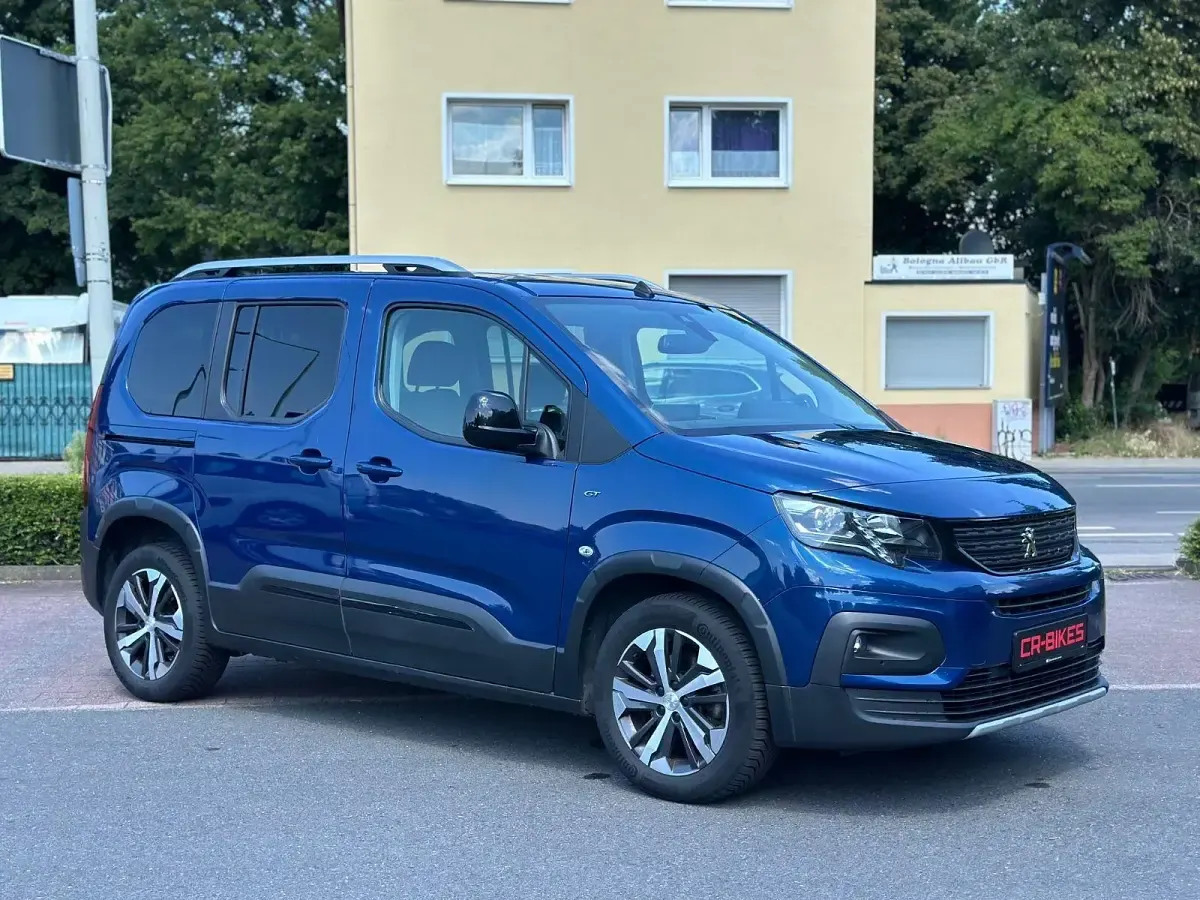 Gebraucht Peugeot Rifter GT 131 PS (96 kW) 2023 Blau Van / Kleinbus