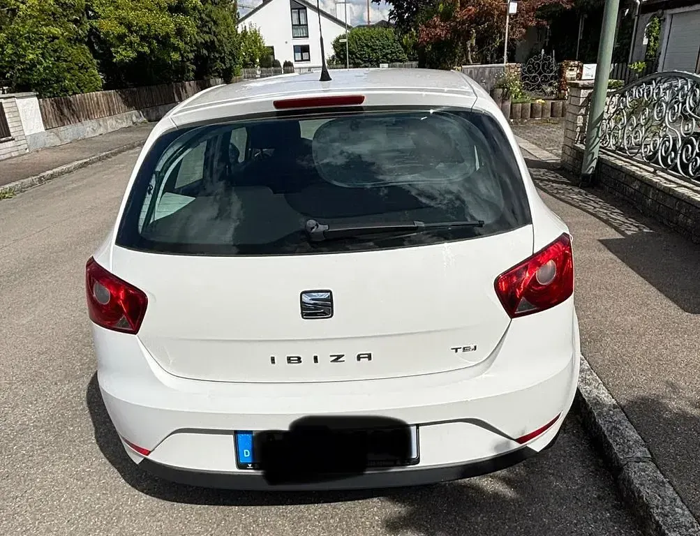 Gebraucht Seat Ibiza Reference 90 PS (66 kW) 2017 Weiß Limousine