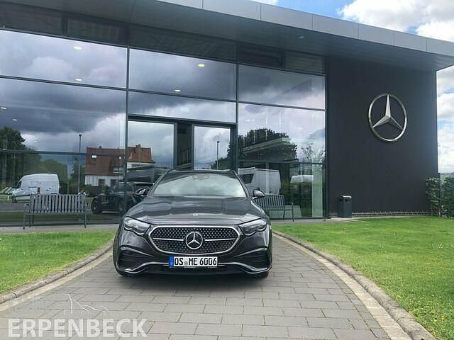Gebraucht Mercedes E220 AMG line 197 PS (144 kW) 2023 Andere farbe Kombi