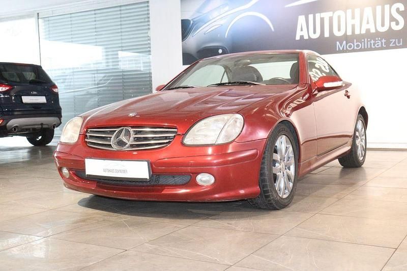 Gebraucht Mercedes SLK200 163 PS (119 kW) 2003 Rot Cabrio