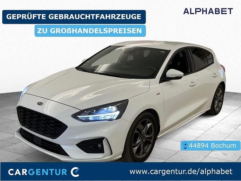 Frostweiß Gebraucht 2020 Ford Focus ST-Line Limousine | 15.907 € (Guter Preis) - Bild 1/2