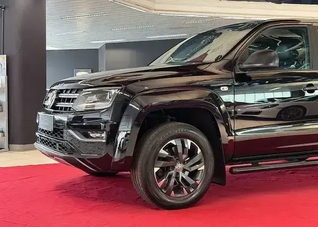 Gebraucht VW Amarok Dark Label 204 PS (150 kW) 2019 Schwarz Pickup