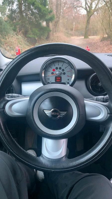 Gebraucht Mini Cooper 120 PS (88 kW) 2007 Schwarz Kleinwagen