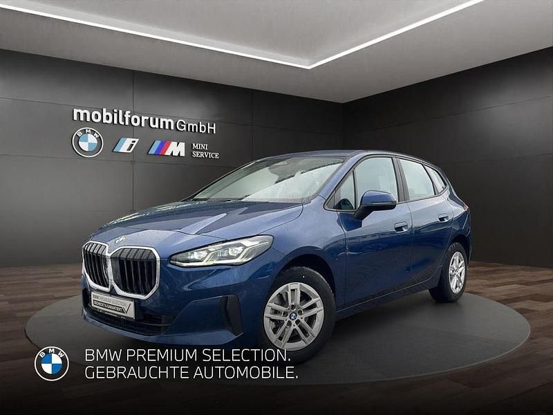 Gebraucht BMW 220 Active Tourer 156 PS (114 kW) 2023 Blau Van / Kleinbus