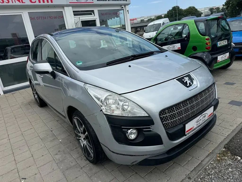 Gebraucht Peugeot 3008 Premium 156 PS (114 kW) 2011 Silber Kombi