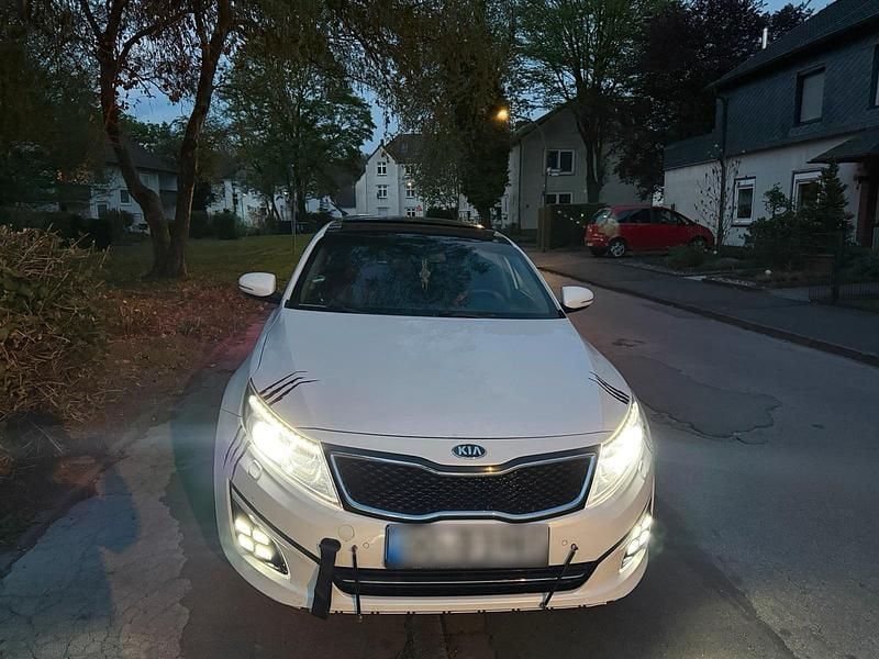 Gebraucht Kia Optima 136 PS (100 kW) 2015 Weiß Limousine