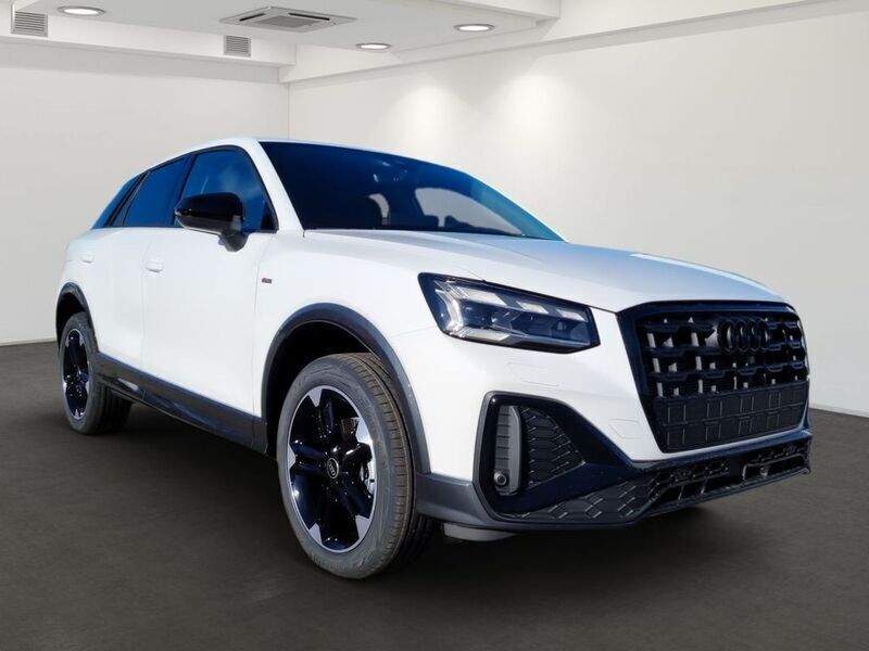 Neu Audi Q2 S-Line 150 PS (110 kW) 2025 Arkonaweiß SUV
