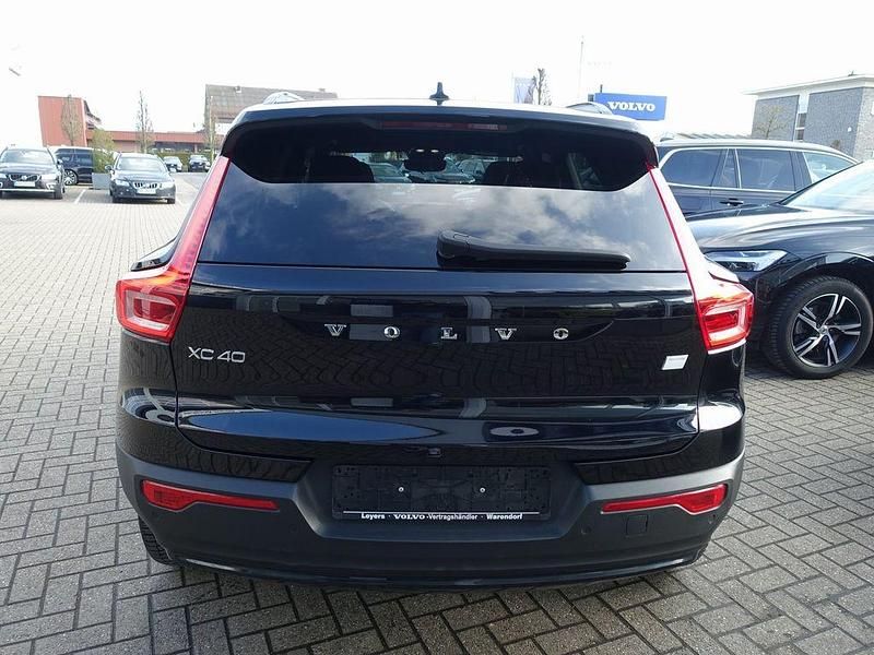 Gebraucht Volvo XC40 Ultimate 169 kW (231 PS) 2023 Schwarz SUV