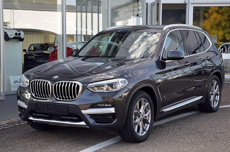 Sophistograu Gebraucht 2021 BMW X3 xLine SUV | 31.890 € (Guter Preis) - Bild 1/4