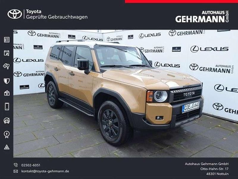 Sand (5c8)/ light grey (1m4) Gebraucht 2024 Toyota Land Cruiser Edition SUV | 89.990 € (Etwas zu teuer) - Bild 1/4