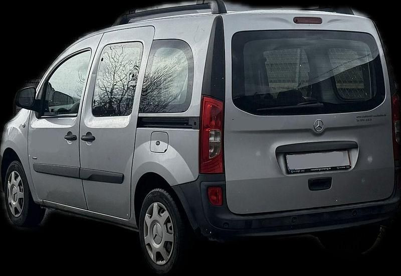 Gebraucht Mercedes Vito 90 PS (66 kW) 2014 Silber Van